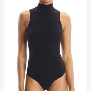 COMMANDO Ballet Sleeveless Turtleneck Bodysuit